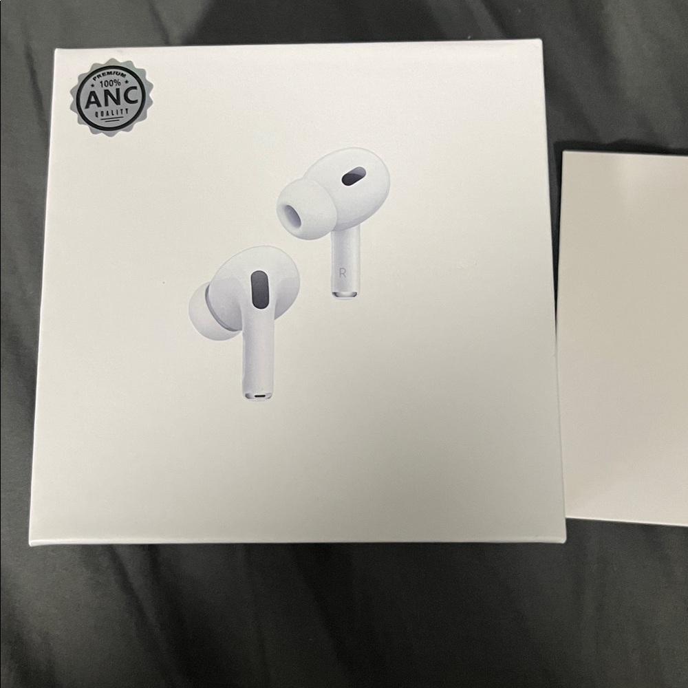 Apple White Wireless Earbuds with Charging Case - Active Noise Cancellation